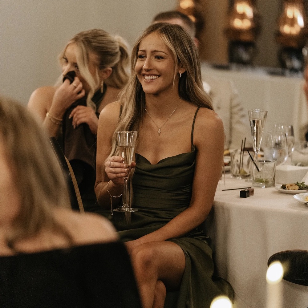 BIRDY GREY: BRIDESMAID DRESS MARTINI GREEN - MATTE SATIN -
STYLE: the Lydia - Picture 2 of 11